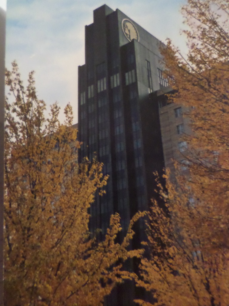 Omaha mutual of omaha hq building c1983