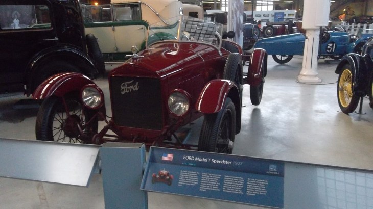 Bru autoworld ford model t speedster dec12