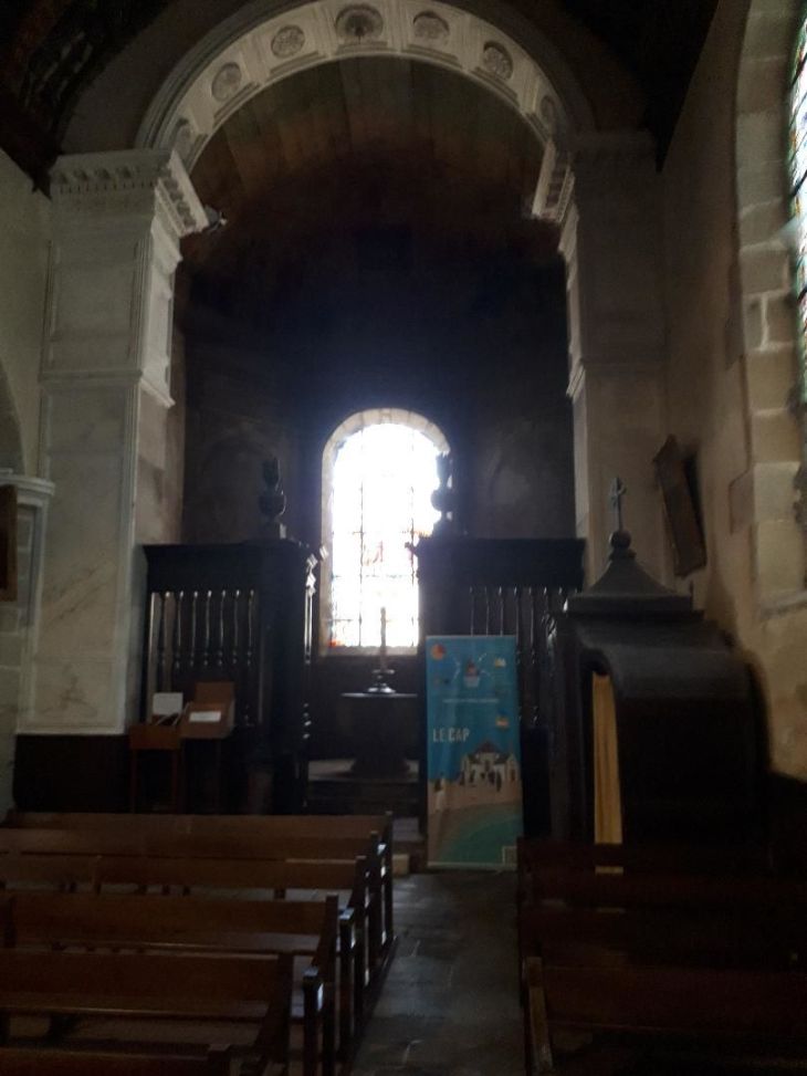 Carnac Ch Saint Cornely Chapel baptismal font jun23