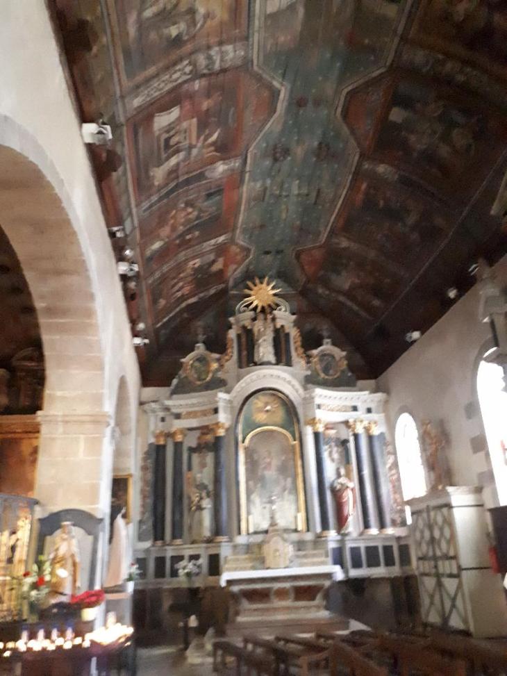 carnac ch st cornely chapel rosary closeup may18