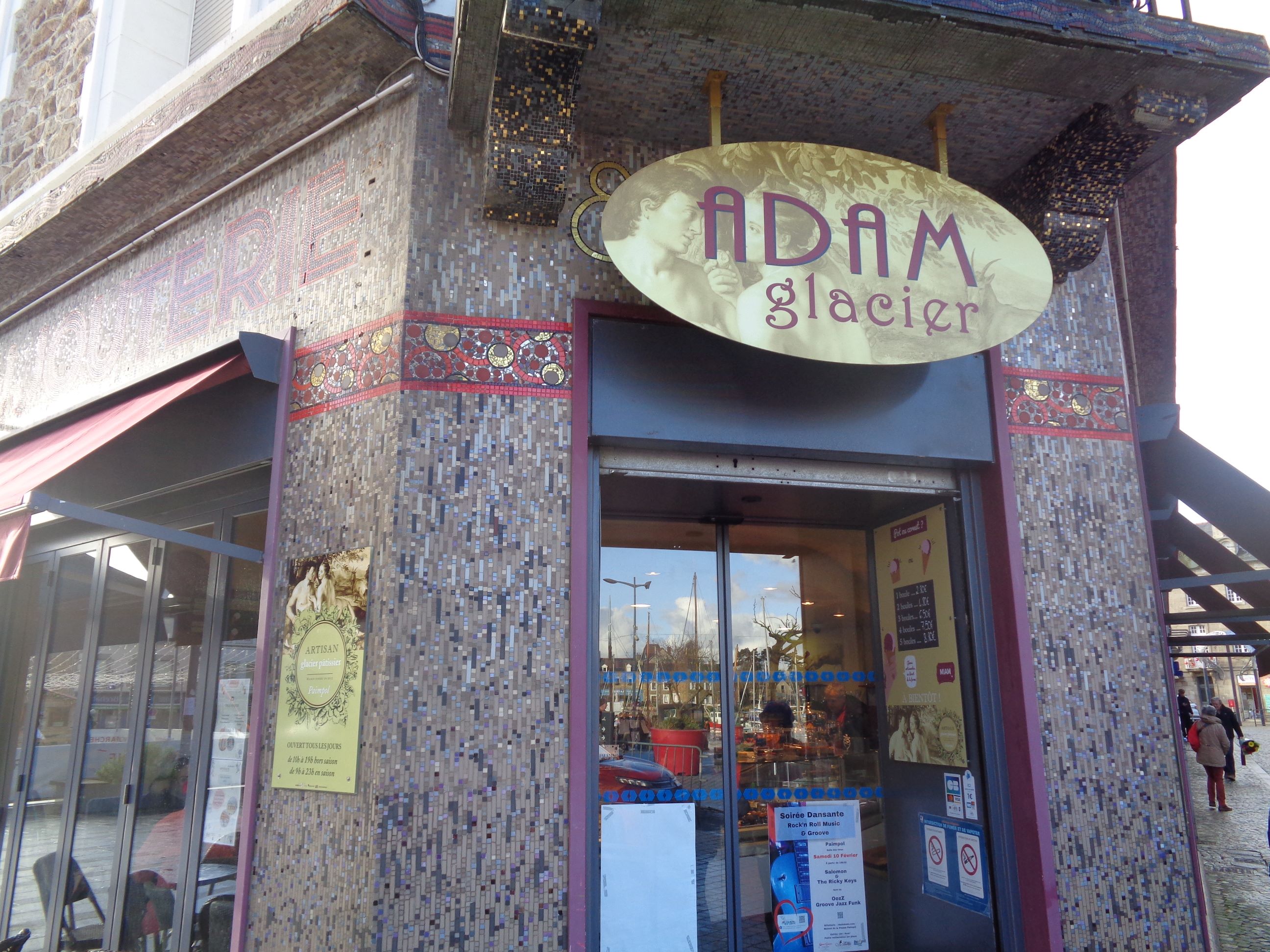 Paimpol Adam Glacier front ice creams jan24