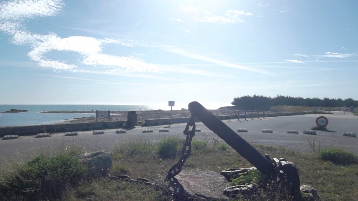 Quiberon point de conguel anchor statue aug12