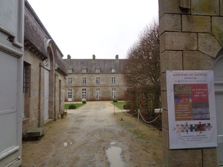 Quintin Château de Quintin entr jan24