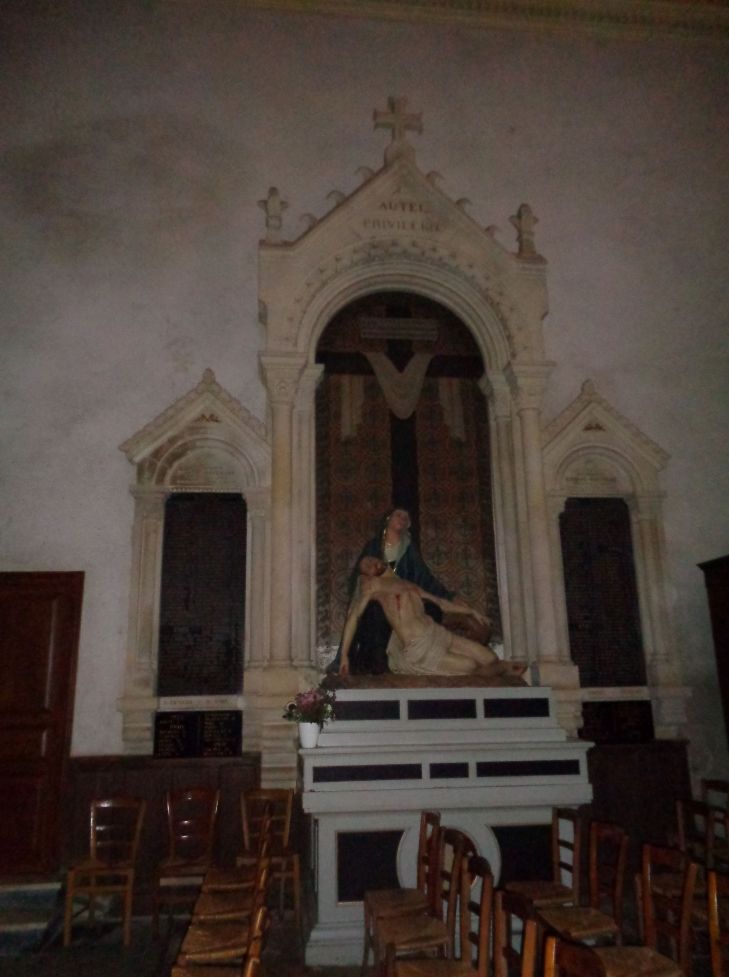 Bain de Bretagne ch Saint Martin rue du pavé chapel Resurrection right feb24