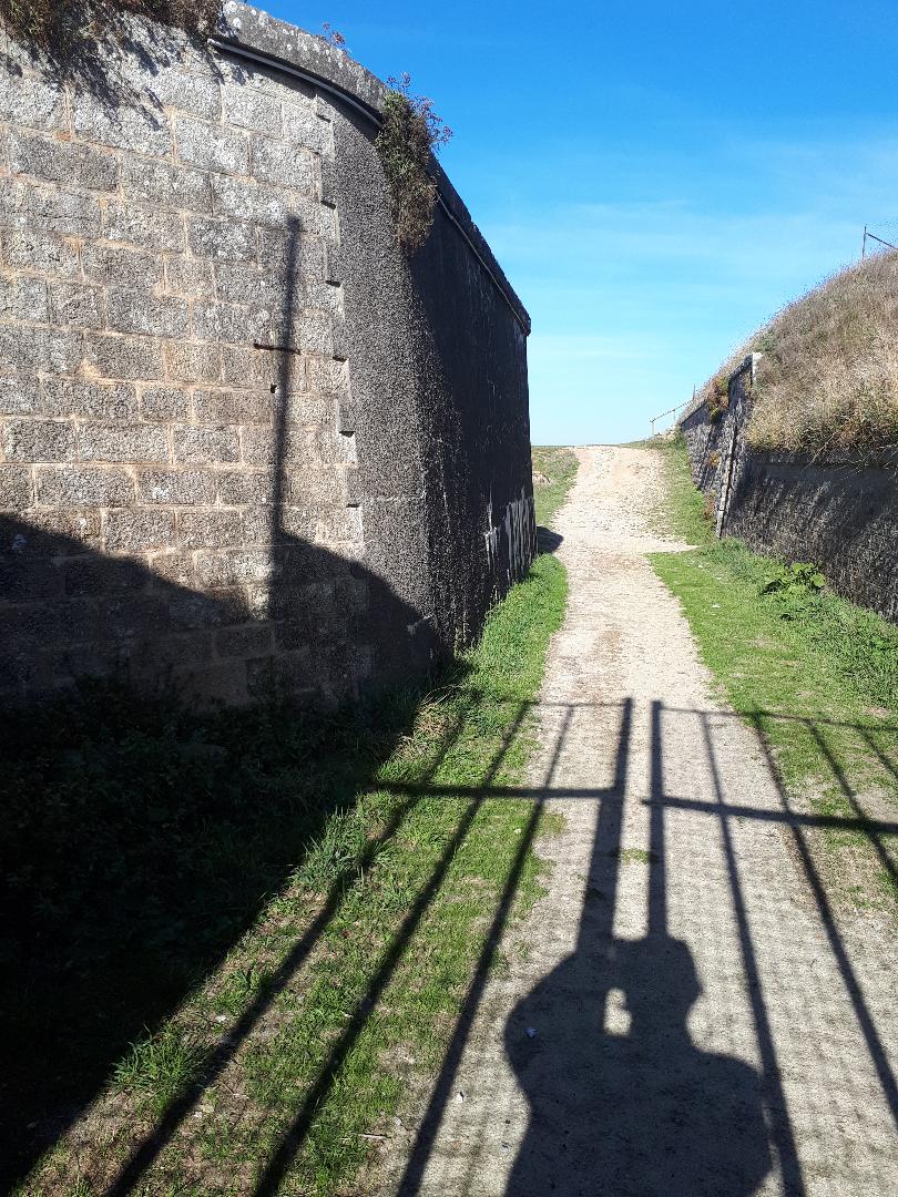 gavres fort porh puns inside closed oct18