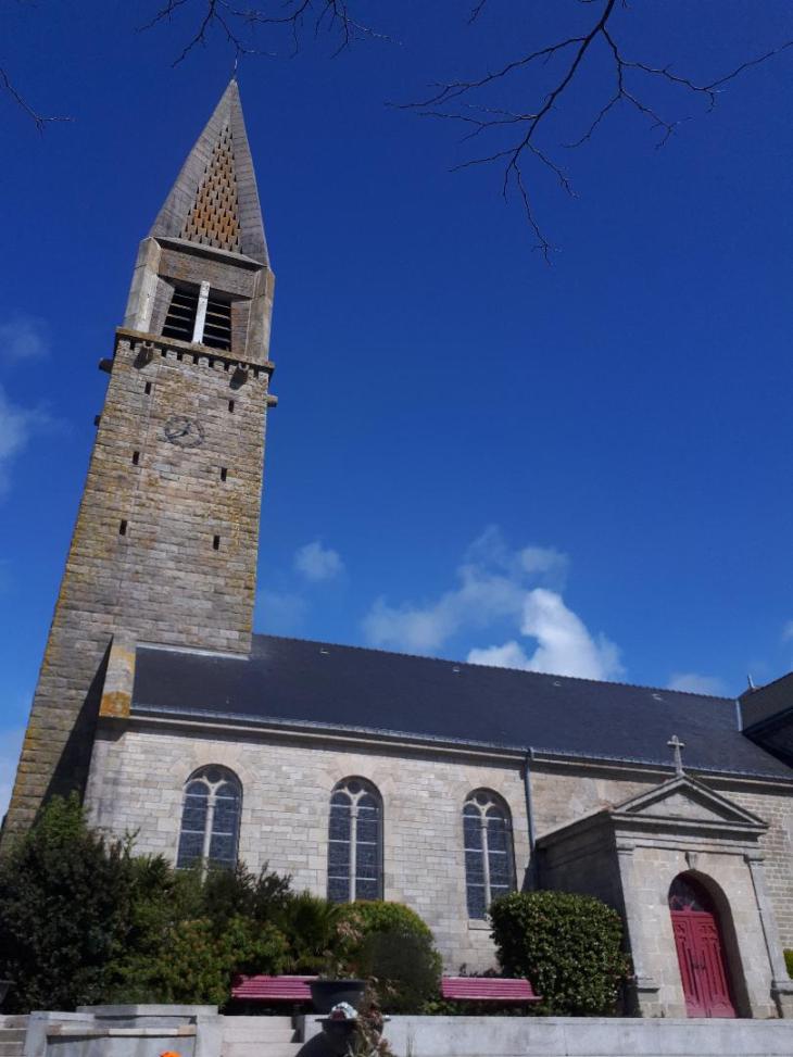 Guidel ch st pierre et st paul side ent mar21