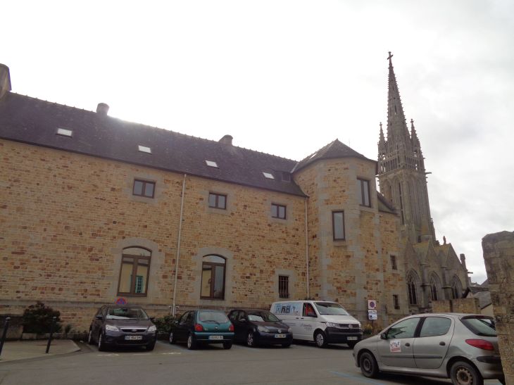 La Guerche de Bretagne Bas ch Notre Dame side feb24