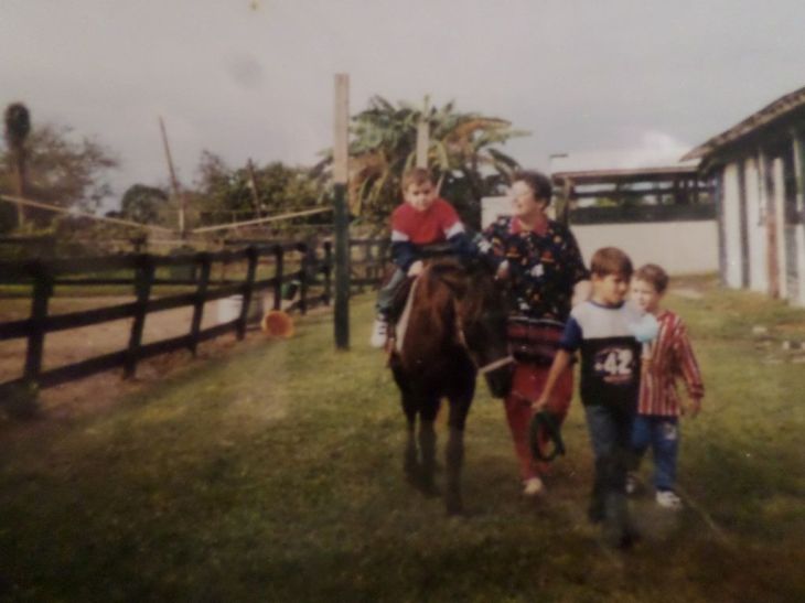 Miami horse riding MF noel xavier c 1999
