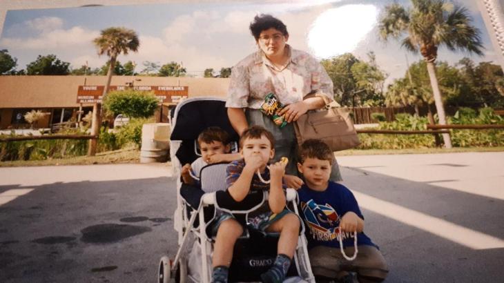 Miami Miccosukee indian village MF et kids c1995