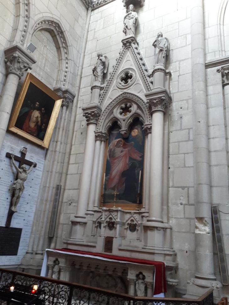 Nantes Basilica Saint Nicolas chapelle Sacre Coeur mar24