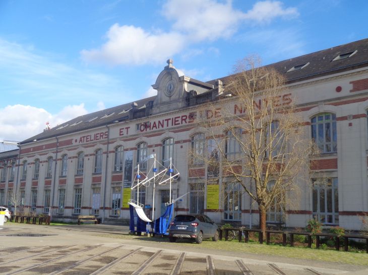 Nantes ile de Nantes Maison des hommes et des techniques atelier et chantier de nantes front mar24