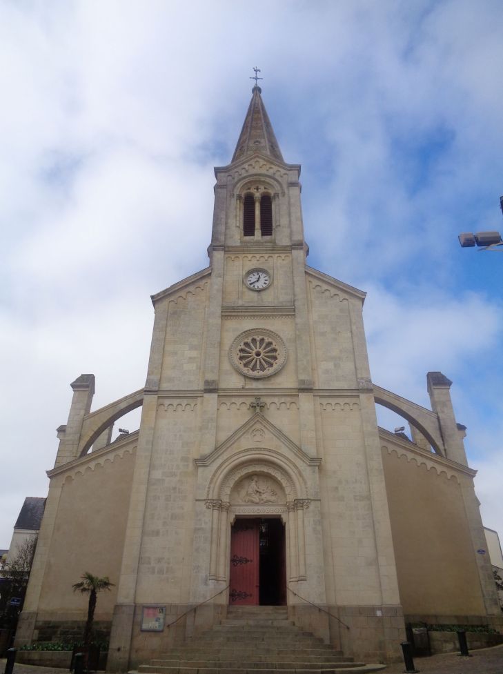 Pornic ch Saint Gilles front mar24