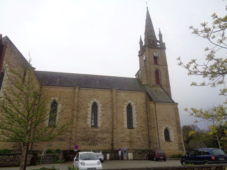 La Chapelle Caro Val d oust ch Notre Dame side apr24