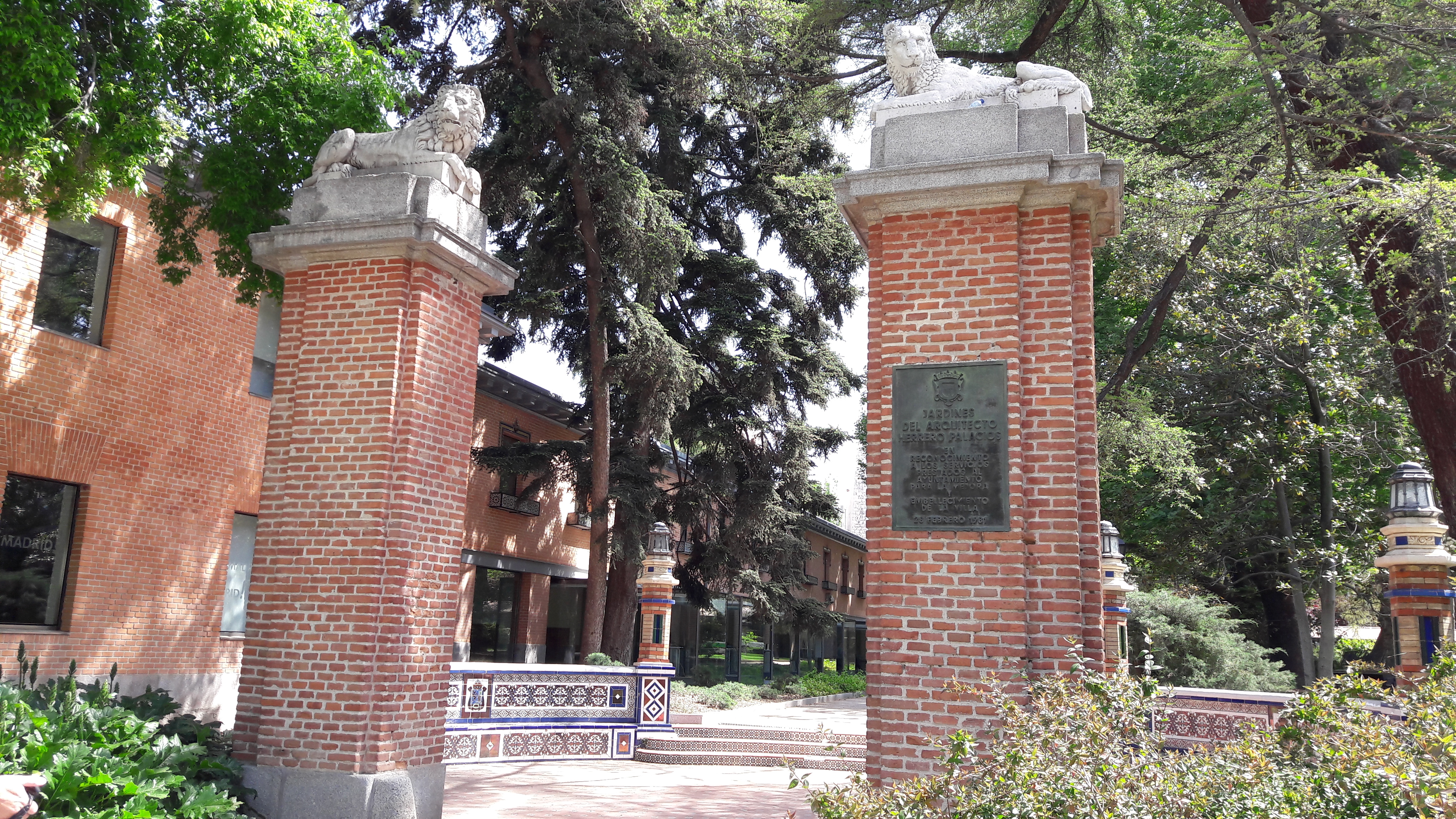 mad-retiro-park-jardines-del-architecto-herrero-palacios-apr17