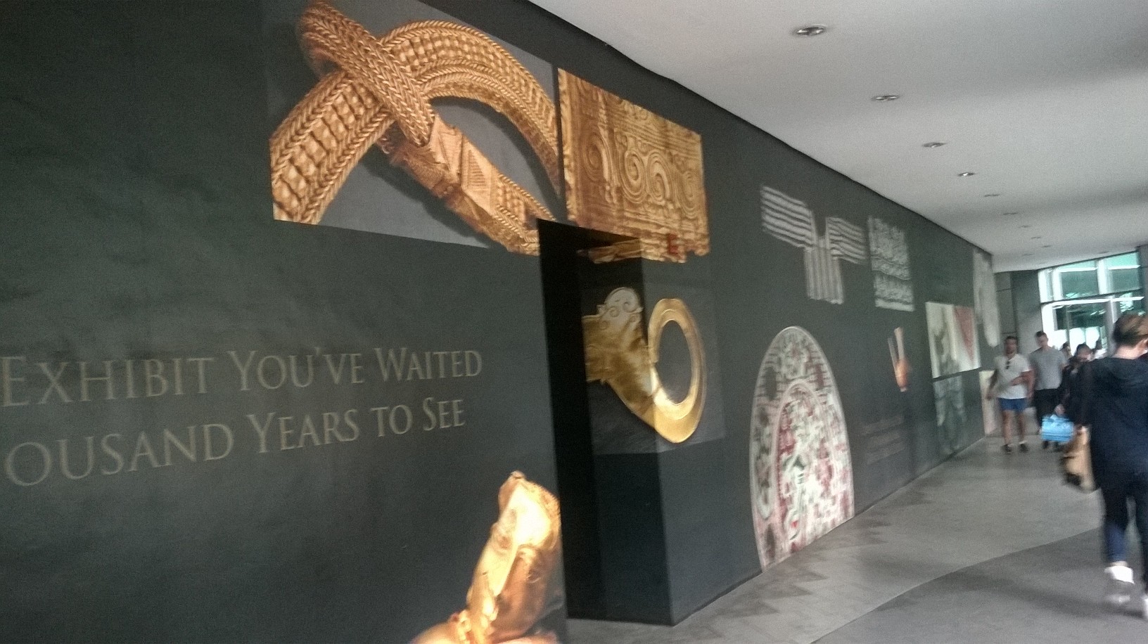 manila ayala museum side greenbelt jan16
