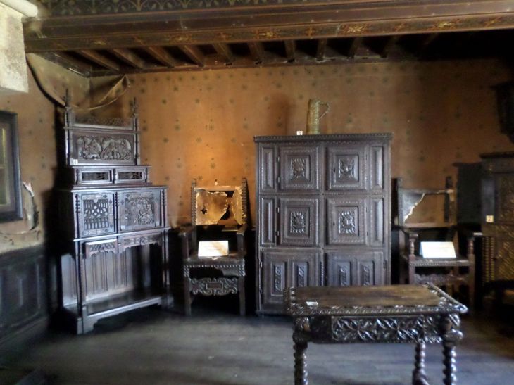 Mont Saint Michel mus logis tiphane du gueslin furniture period mar15