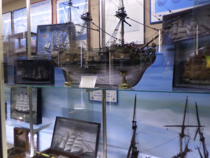 Mont Saint Michel mus maritime and ecology old boats mar15