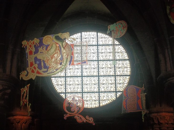 MSM abbey rosary glass inside jul12