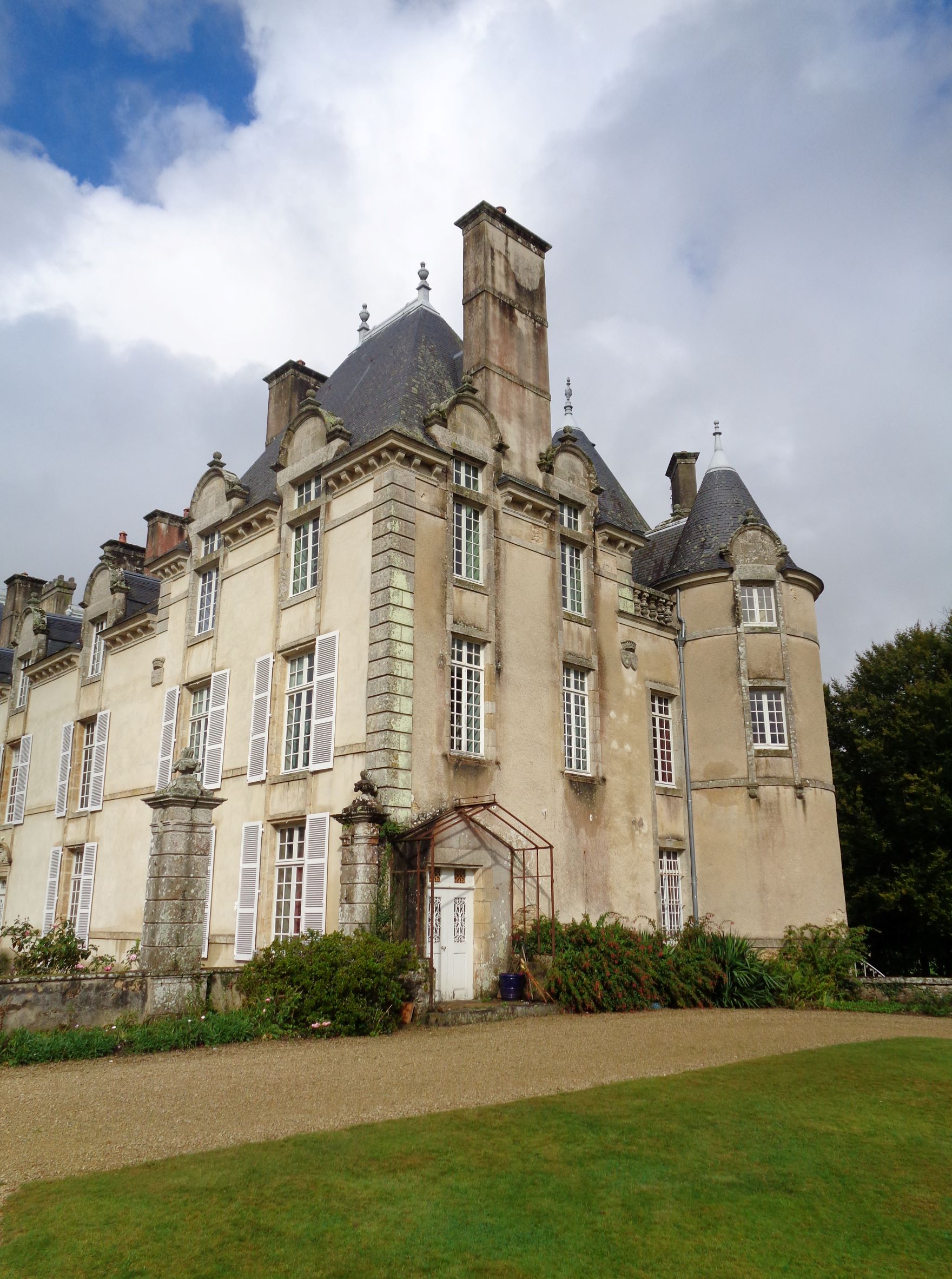 plu chateau keronic right side sep21