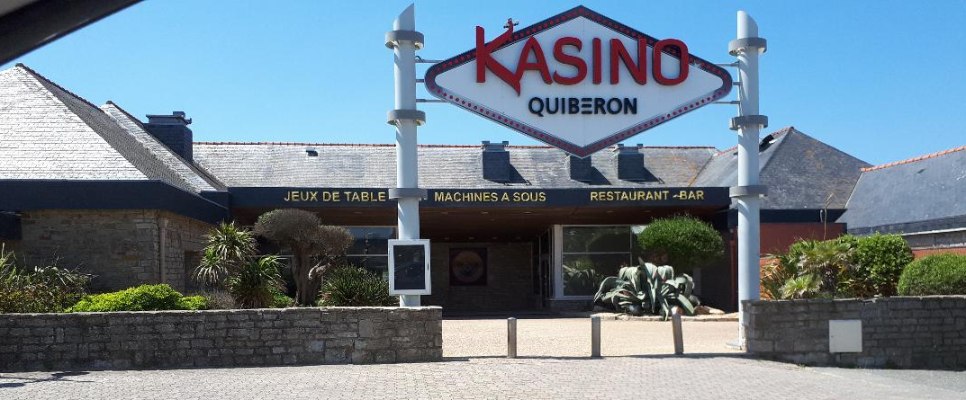 quiberon-kasino-front-may20