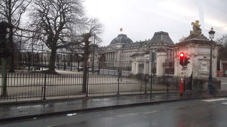 bru-palais-royal-side dec12