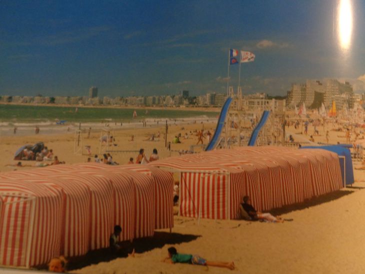 La Baule plage to town c2004