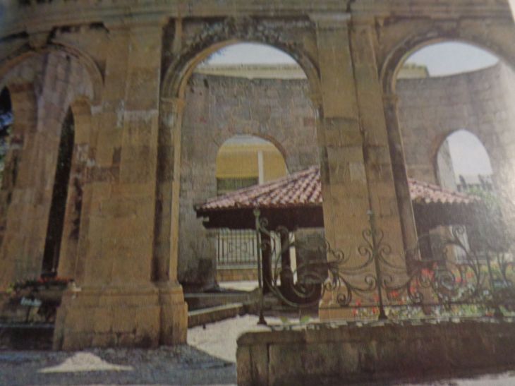 Millau lavoir de l'Ayrolle 18C c2004