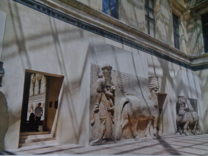 Paris mus louvre aile Richelieu cour khorsabad antique orientales