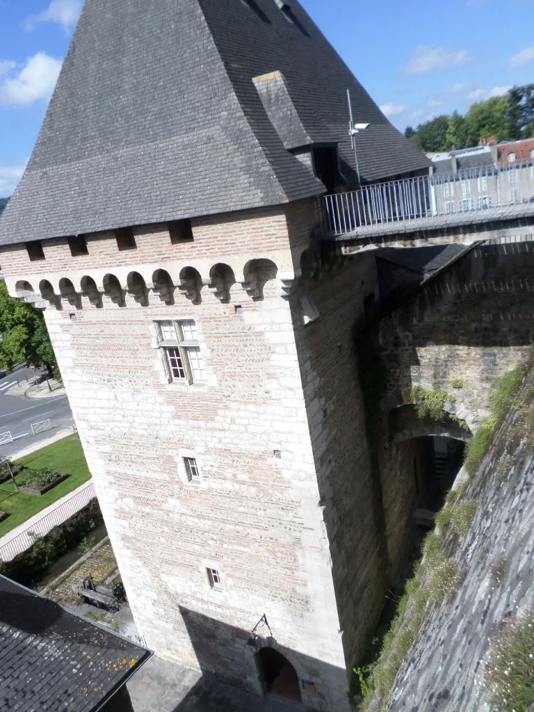 pau-chateau-ascensor-maison-aug14