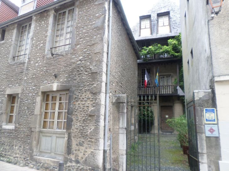 pau-musee-bernadotte-off-st- aug14