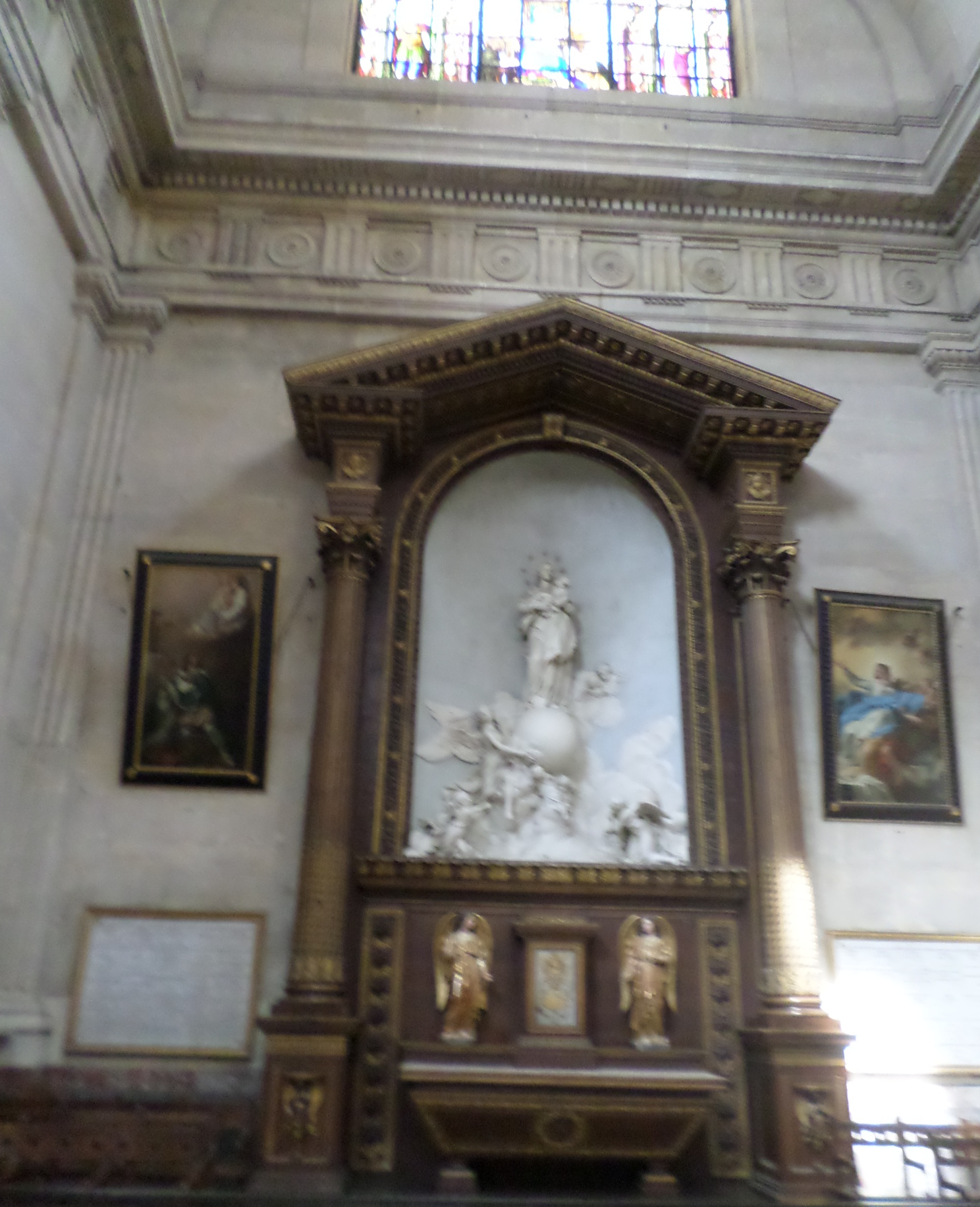 versailles-ch-coll-notre-dame-chapel-virgin-and-child-w-world-jun15