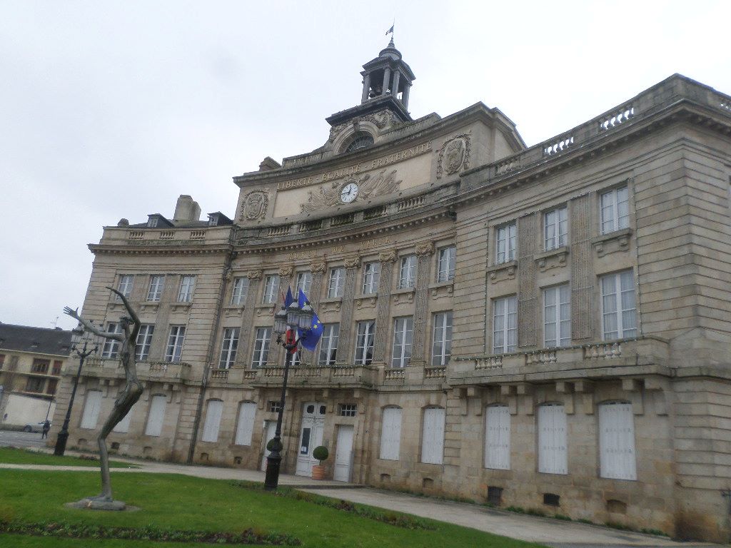 Alencon hôtel de ville jan19