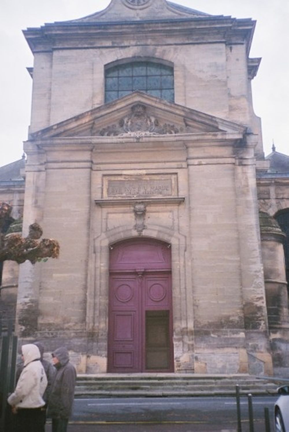 chantilly church notre-dame front nov10