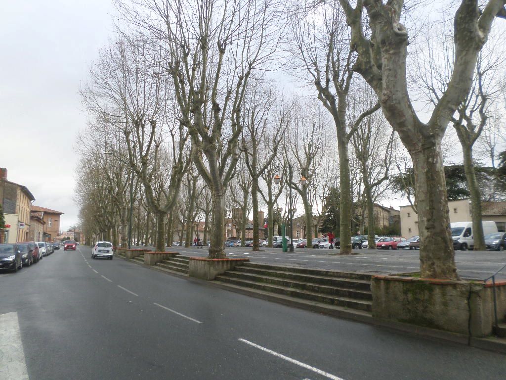 lavaur allee jean jaures parking jan20