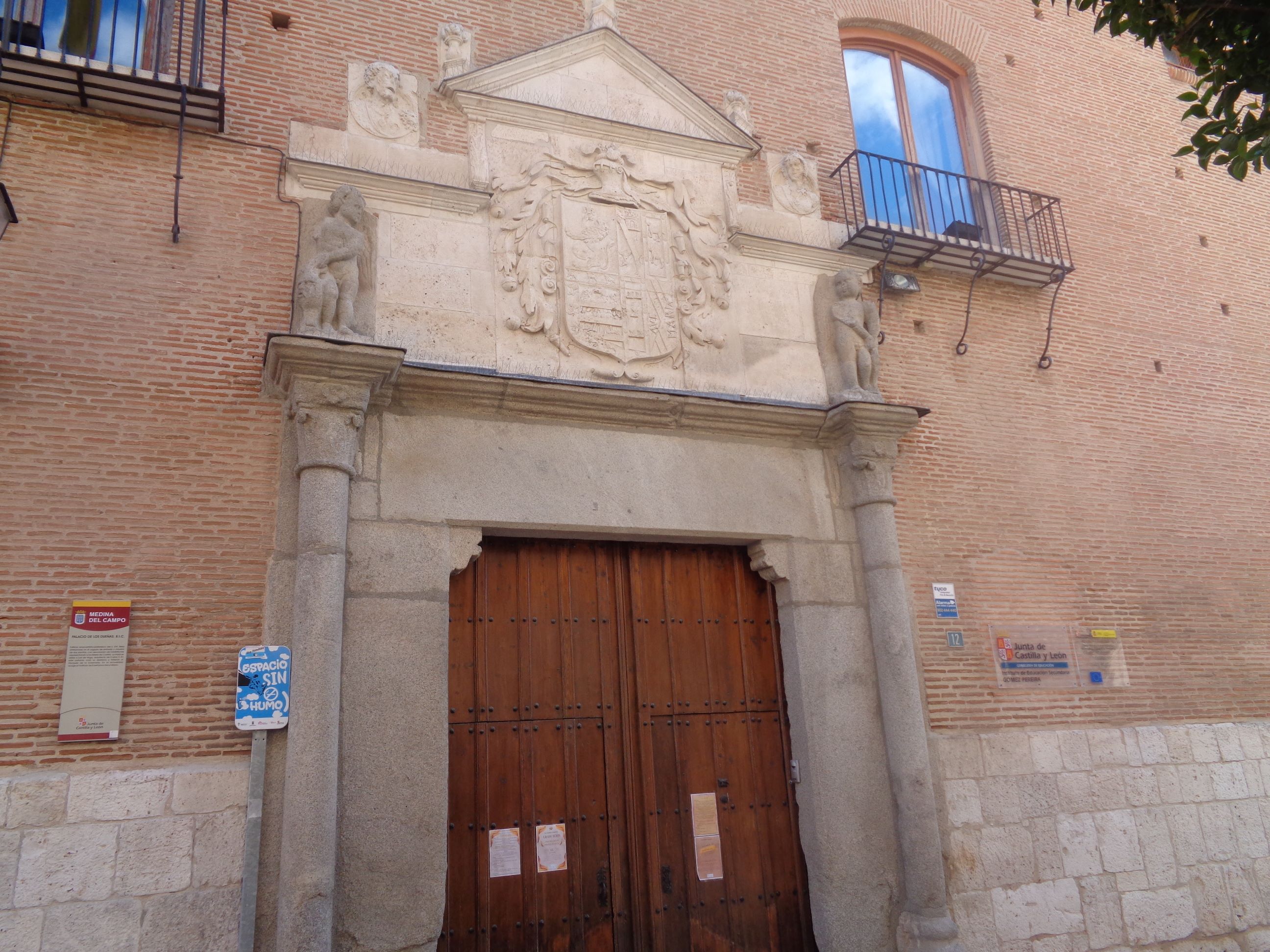 Medina del Campo Palacio de los Dueñas front jun24