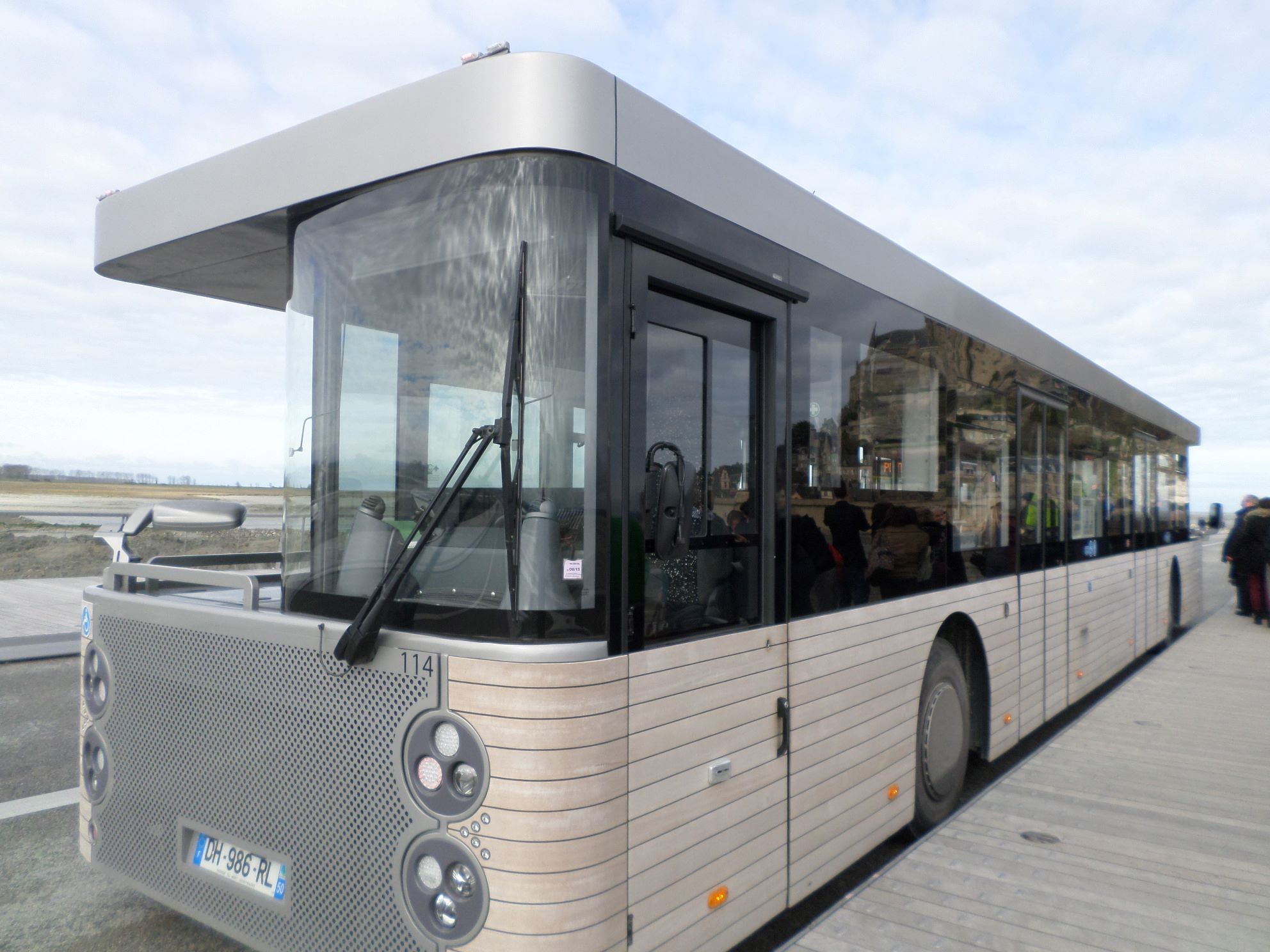 Mont Saint Michel bus navette free parking mar15