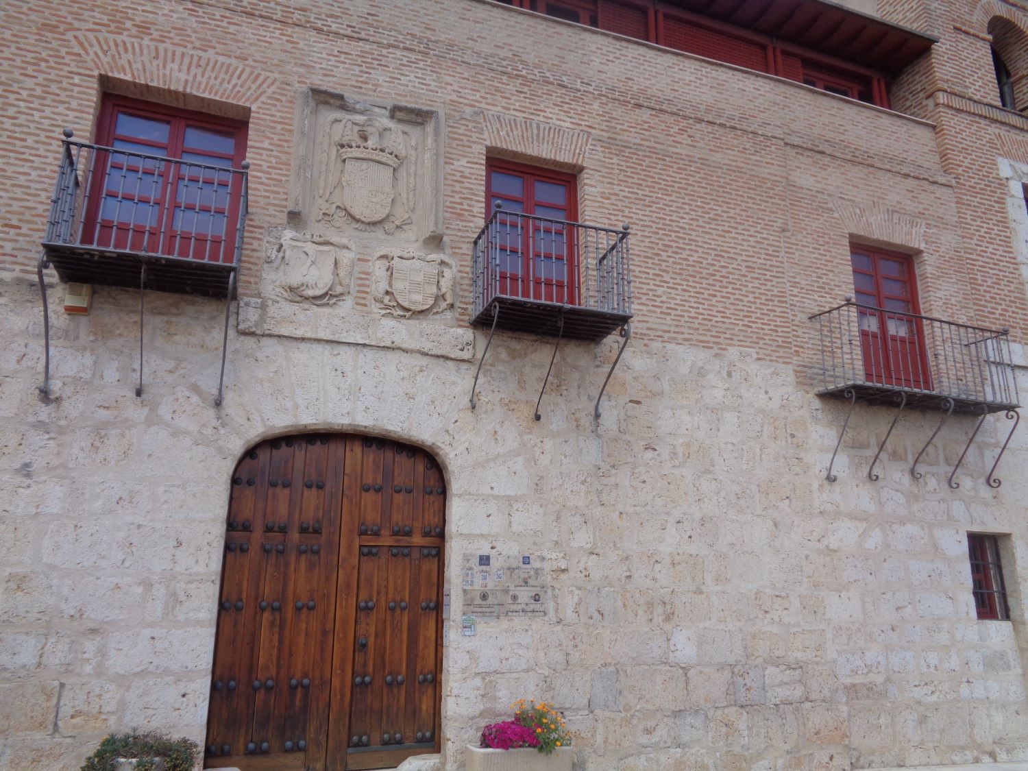 Tordesillas Ch museum de San Antolín front closeup jun24