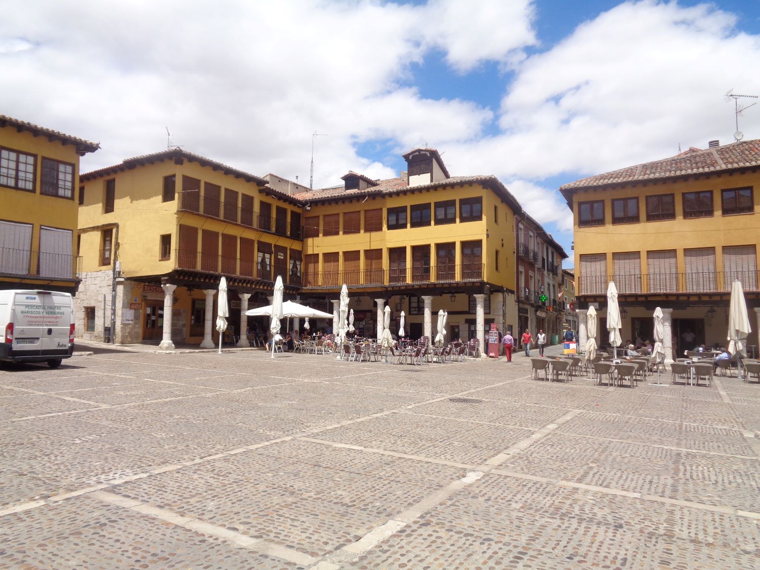 Tordesillas plaza mayor restos jun24