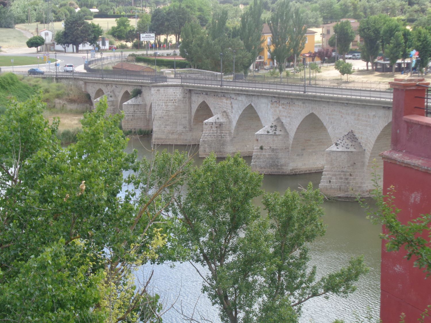 Tordesillas puente stone jun24