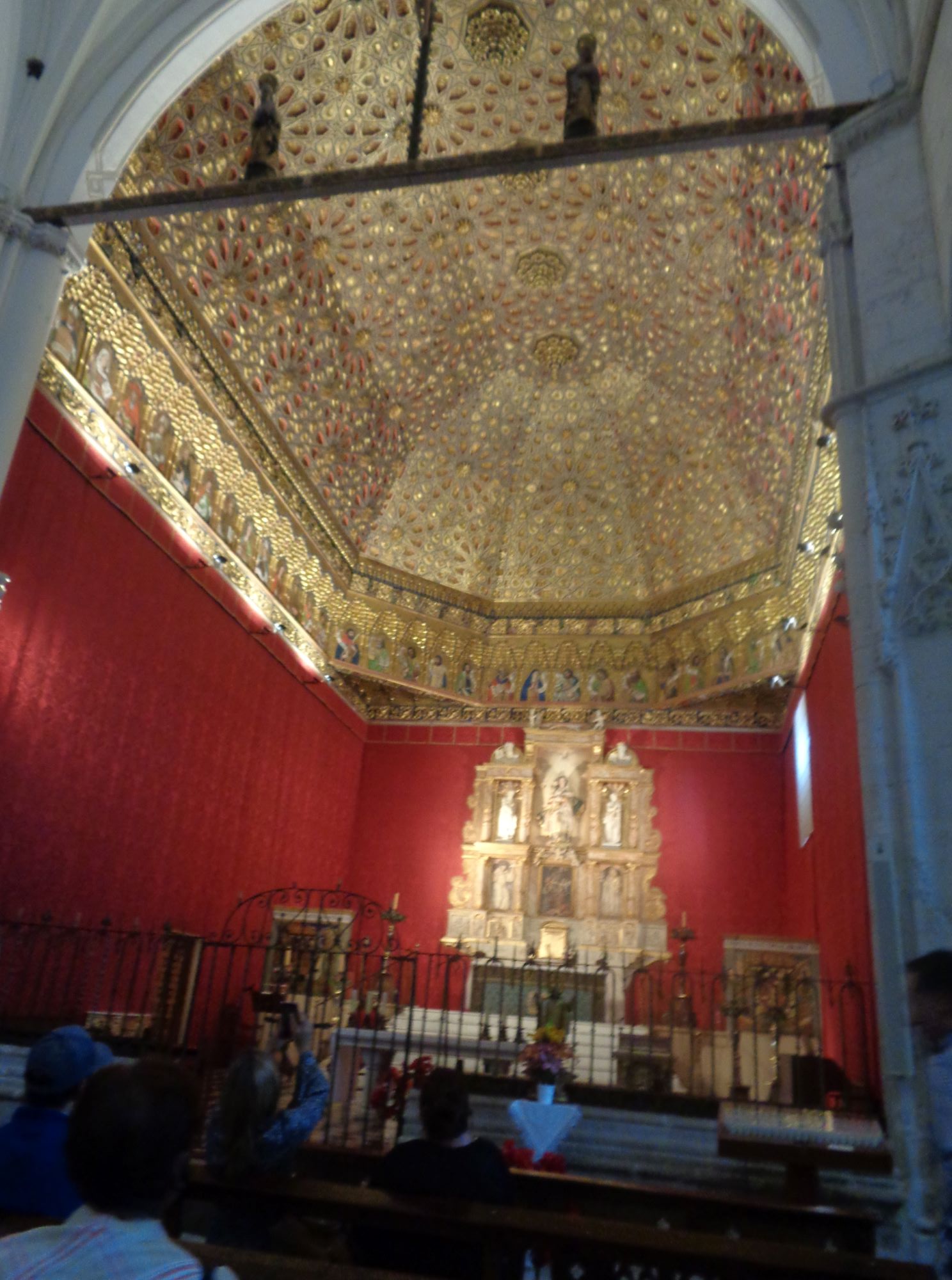 Tordesillas Real Convento de Santa Clara chapel ceiling nuns praying jun24