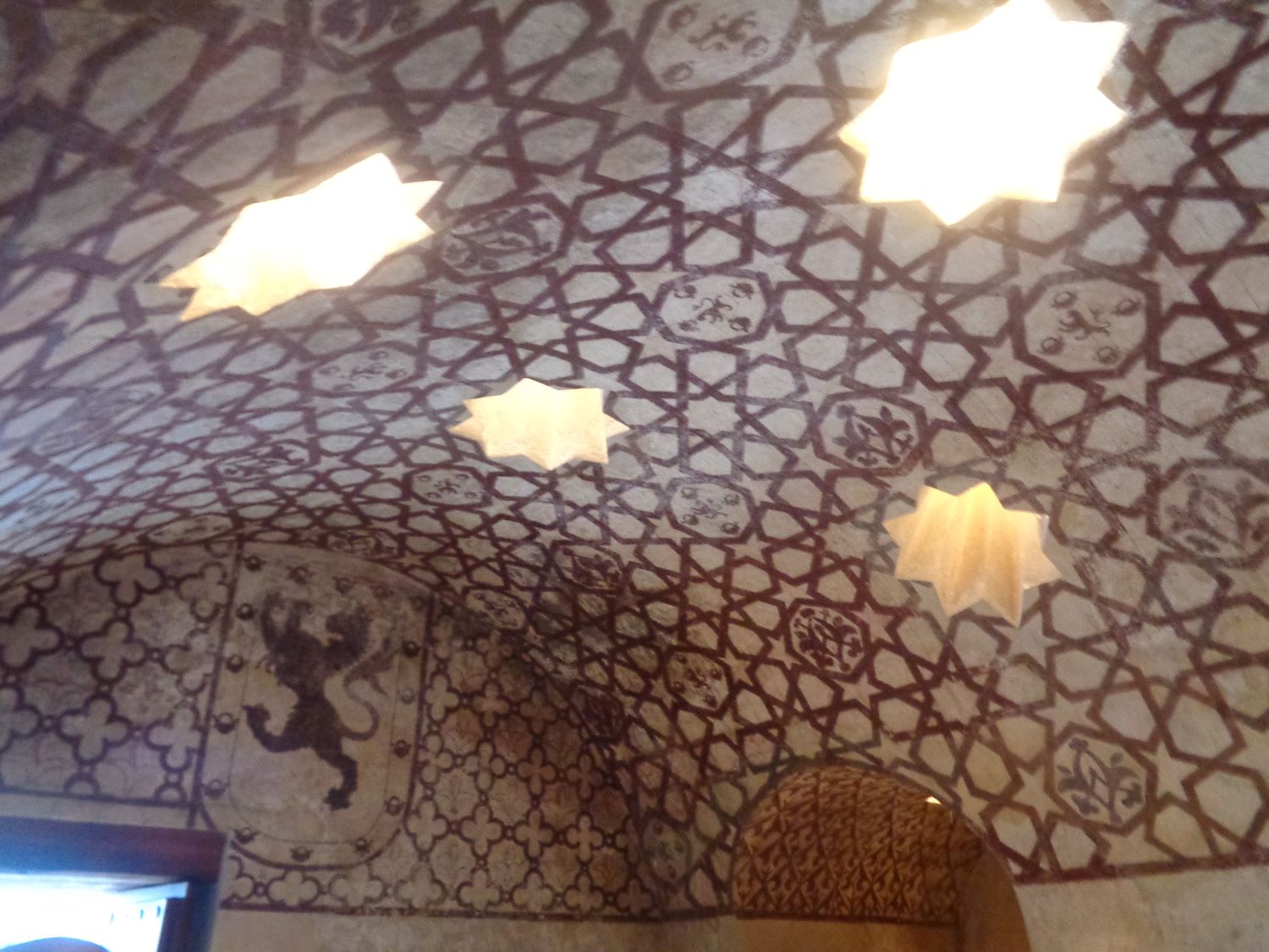 Tordesillas Real Convento de Santa Clara shield of house jun24