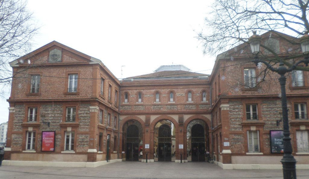 toulouse halle aux grains front jan20