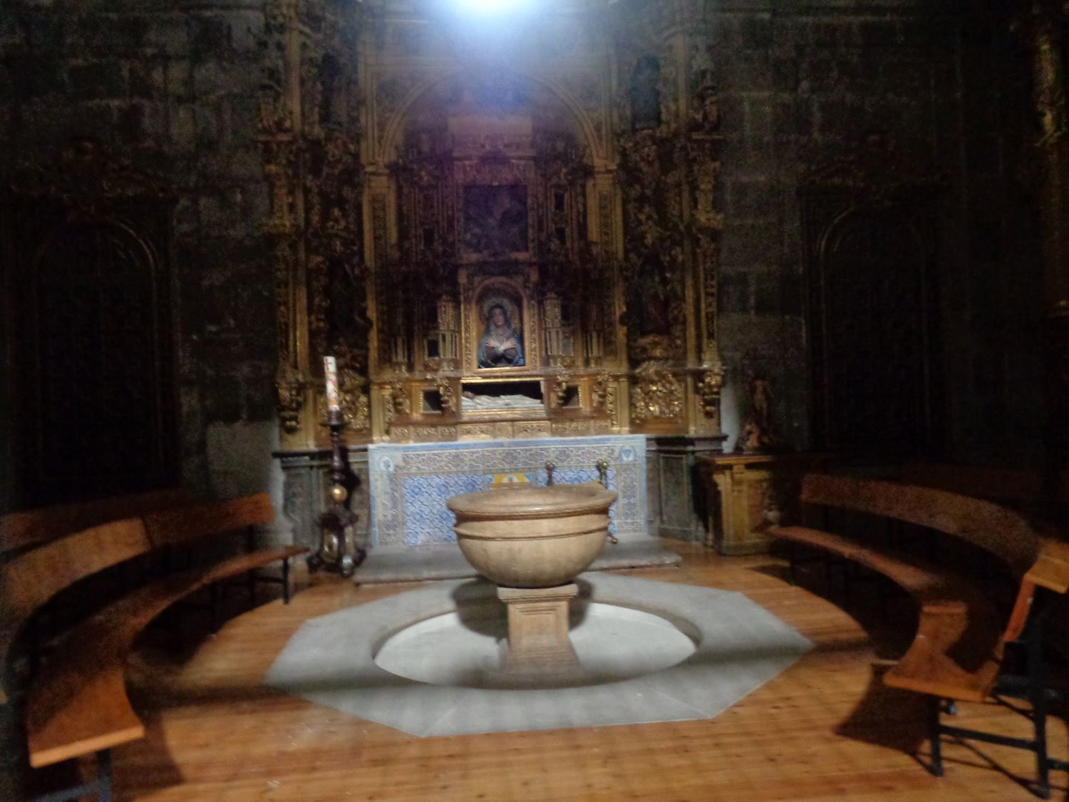Valladolid Catedral church of Nuestra Señora de la Asunción chapel baptismal font jun24
