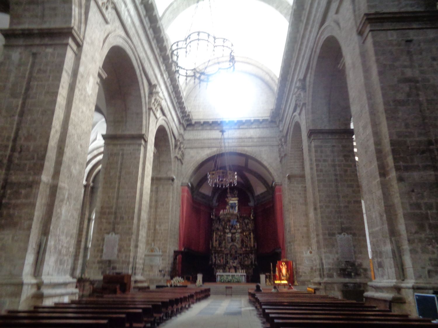 Valladolid Catedral church of Nuestra Señora de la Asunción nave to altar jun24