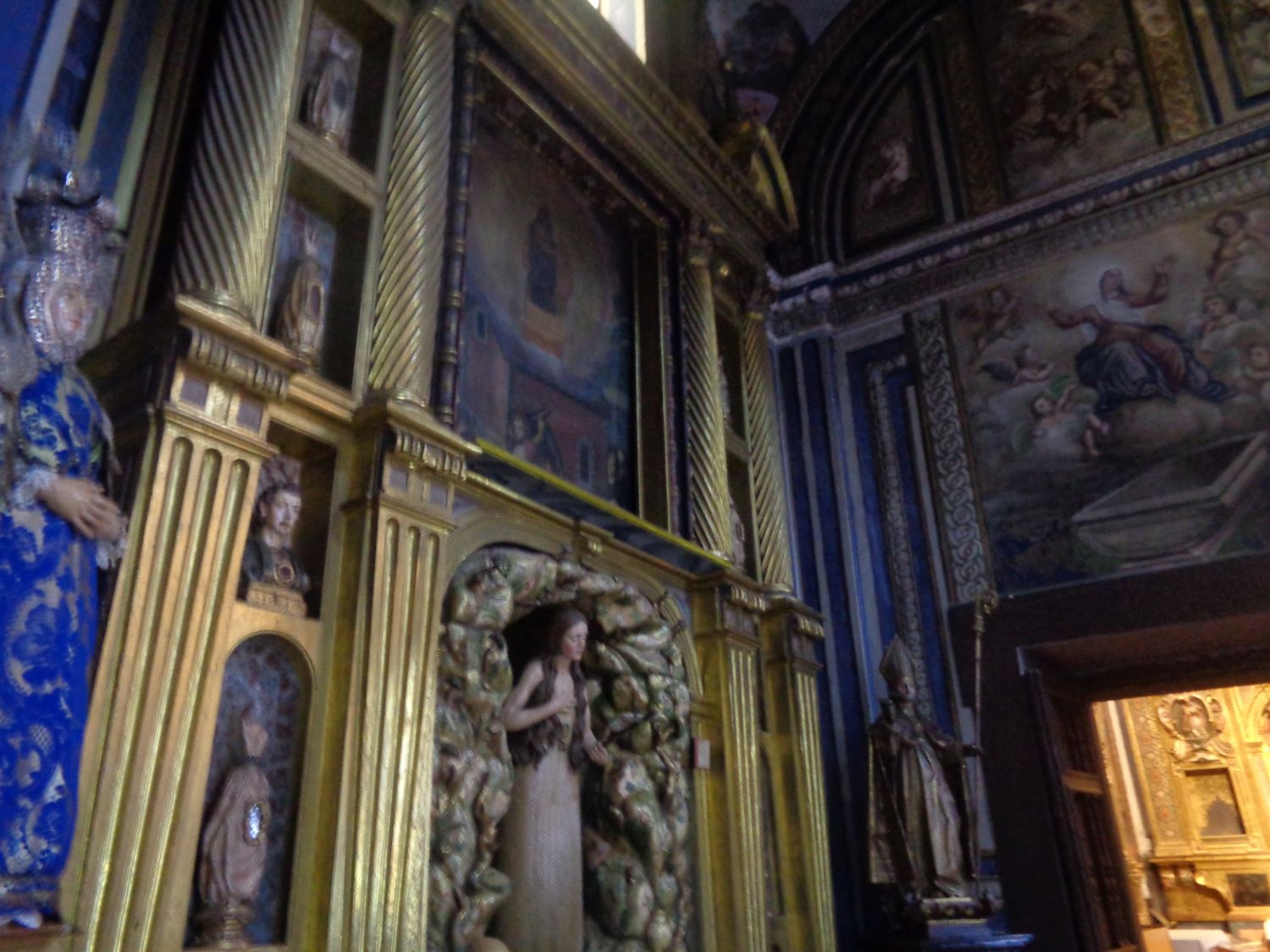 Valladolid ch San Miguel y San Julian wall portraits jun24