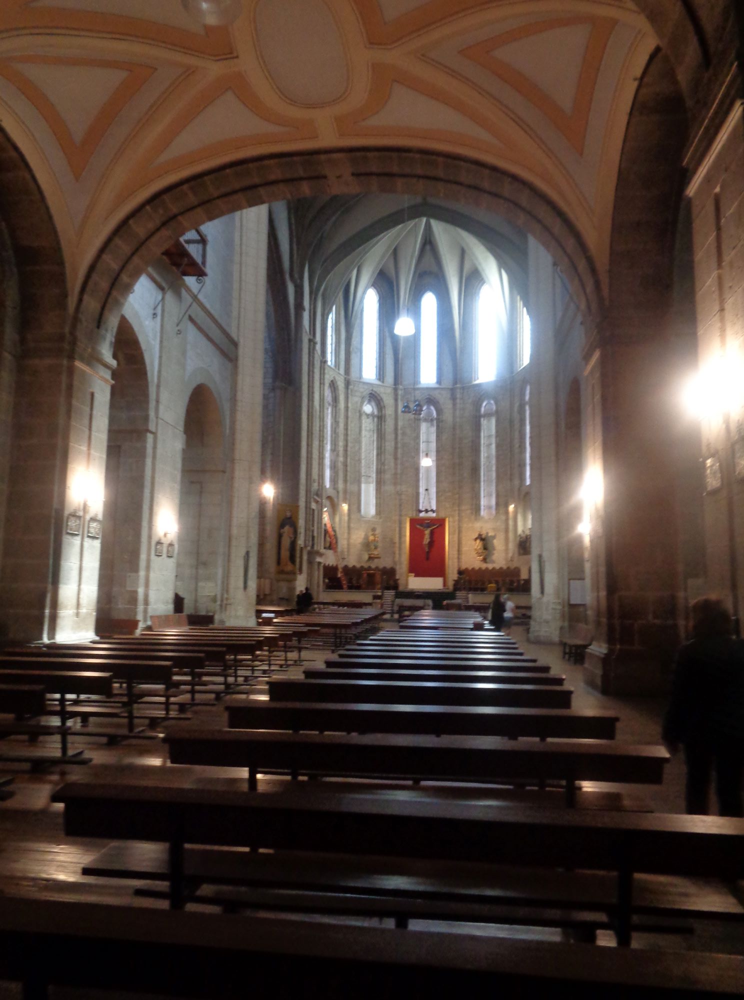 Valladolid ch San Pablo nave to altar jun24