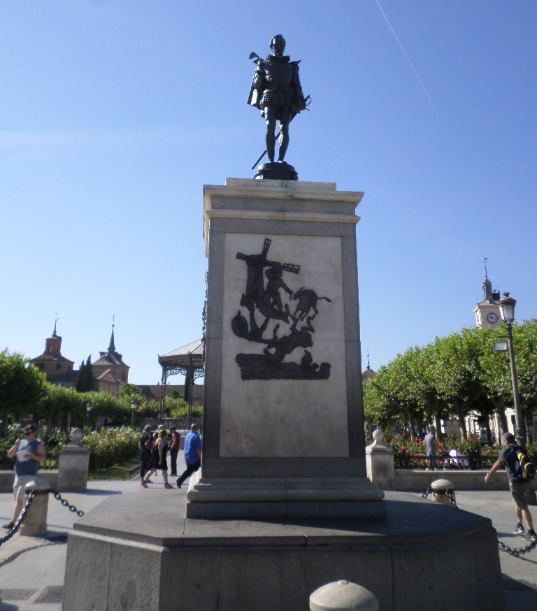 alcala-pl-de-cervantes-statue-cervantes-aug16