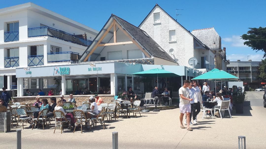 Carnac plage beach lulu resto grande plage jul24