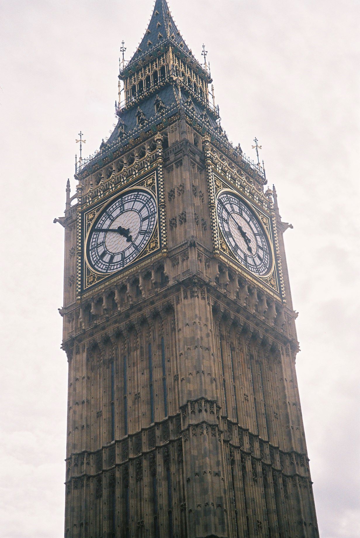london big ben tower clock closeup Elizabeth jul10