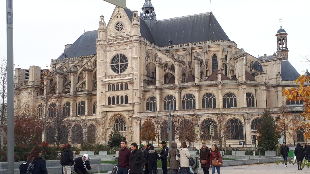 paris-ch-st-eustache-front-nov19